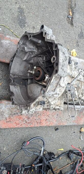 Manualni prevodovka GYX audi A6 4F 2.0 tdi 103 kw - 2