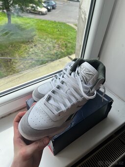 Reebok BB 4000 II - 2