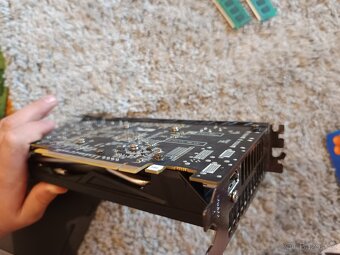 Prodám rx 470 8GB - 2