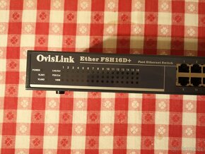 OvisLink Ether FSH16D+ - rychlý Ethernetový switch - 2