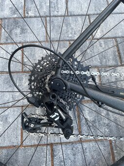 Gravel kolo RONDO RUUT AL2 černá - 2