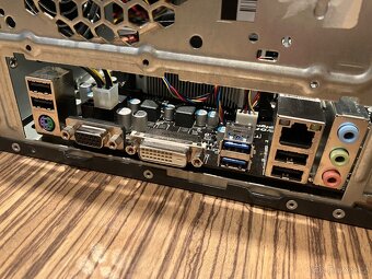 AMD deska-cpu-gpu-ram - 2