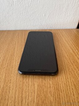 iPhone Xs Space Gray - 2