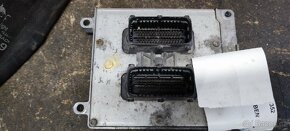 Opel vectra C ridici jednotka motoru 12571663 - 2