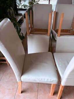 Jídelní stůl se židlemi - 2