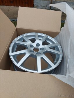 Nová 4 alu kola Spider R16 ke Škoda Octavia RS 1.8 Turbo - 2
