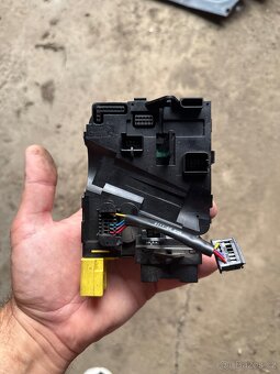 Škoda octavia podvolantová jednotka - 2