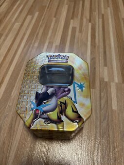 Pokemon Tin plechovky - 2