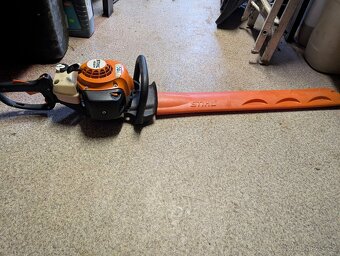 Plotostřih STIHL HS 82R - 2