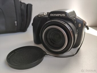 PRODÁNO-Olympus SP-560UZ+brašna,příšlušenství a 2GB xD karta - 2
