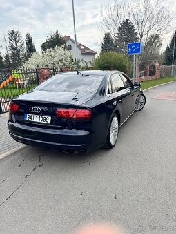 Audi A8Long verze 4,2 FSI - 2