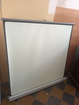 Přenosné promítací plátno 130 x 130 cm - 2