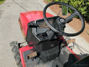 Japonský malotraktor SHIBAURA P165F - 2