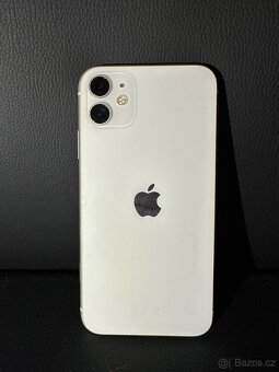 Apple iPhone 11 128GB - 2