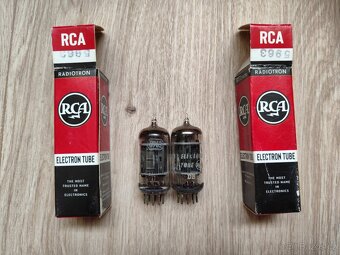 RCA 5963 black plates, čtvercový getter (ECC82,12AU7) - 2