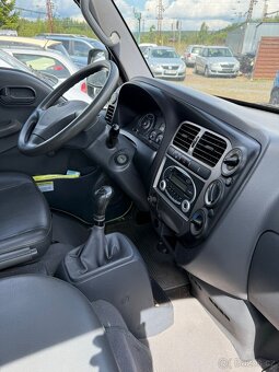 Kia K2500 2.5 TCi D-Cab LSD s plachtou rok výroby 2005 - 2