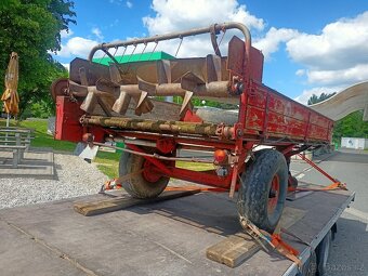 Rozmetadlo hnoje JF 2,5 t - 2