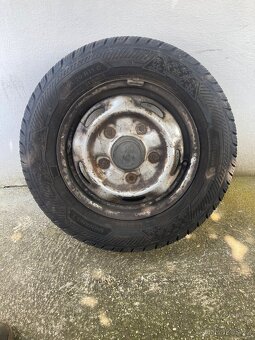 Kola na Ford Transit - 2