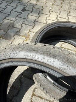 Letní pneu 235/35/19 - 2