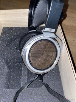 STAX SR-009S ELEKTROSTATICKÁ REFERENČNÍ SLUCHÁTKA 009 s - 2