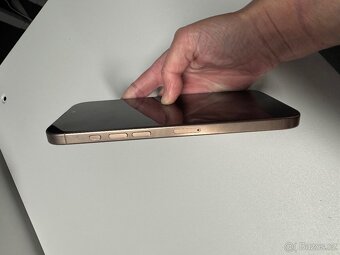 iPhone 16Pro Max 256 GB poustne titánový - 2