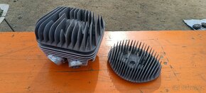hlava válce ČZ motocross 250/968 - 360/969 dvoulauf - 2