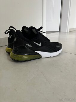Nike Air 270 - 2