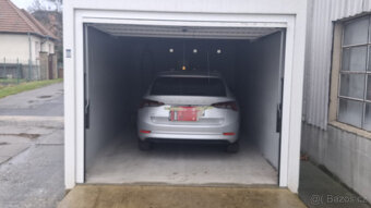 Betonová garáž - monolit od výrobce Laumer Bautechnik - 2