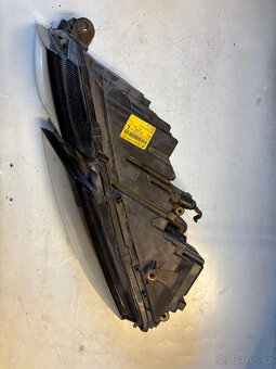 Xenonový světlomet OCTAVIA 3 III FACE 5E1941015D - 2