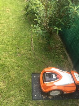 Robotická sekačka stihl - 2