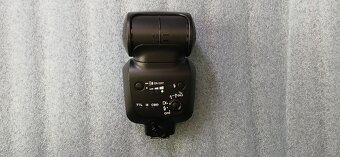 Blesk Nikon Speedlight SB-500 - 2