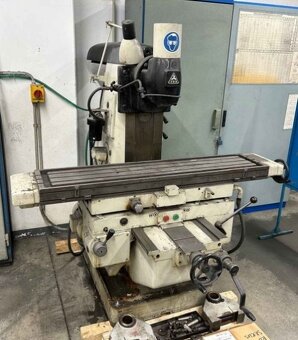 Prodám Použitá frézka FA 3 AU - 2