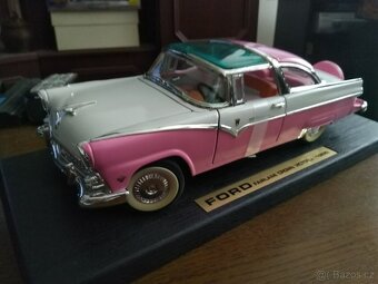 Prodám model  1/18 - 2