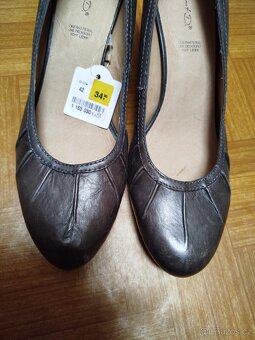 Nové šedé kožené lodičky, velikost 42 - 2