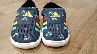 Sandálky Adidas - vel. 26 - 2