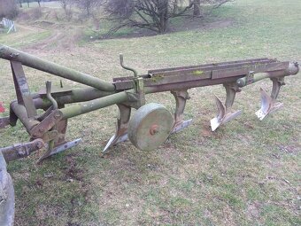 Roudnický pluh 5-PN-25 - 2