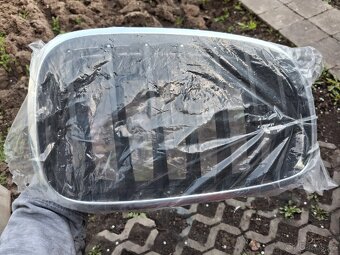 Pravá mřížka BMW X5 - 2