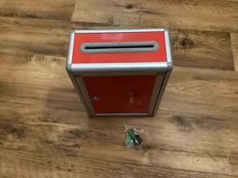 Poštovní schránka - 2