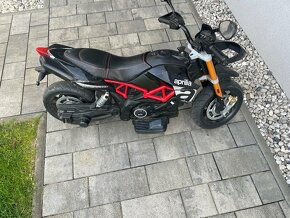 Elektrická motorka Aprilia - 2