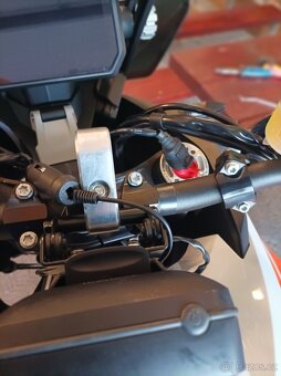 prodam navigaci TOMTOM - 2