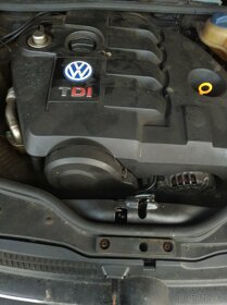 VW Passat b 5.5 96kw rozprodám na dily - 2