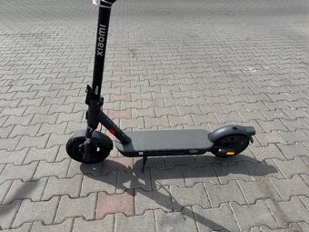 Prodám elektrokoloběžku Xiaomi Electric Scooter 5 EU - 2