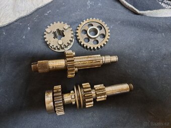 CZ 125/150 C , Jawa 125 351 / 150 352 - převodovka - 2