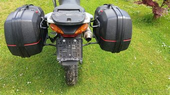 Kufry Givi včetně držáku Varadero 125 - 2