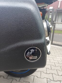 Suzuki DL 1000 v-strom - 2