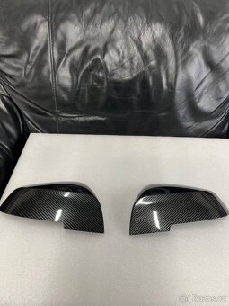 Kryty zrcátek Carbon look - 2