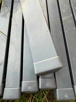 Sloupek plotový antracit hrana 2000x40 - 2