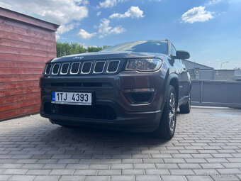Jeep Compass 1.4 manual r.2018 DPH - 2