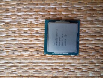 Procesor Intel Core I7-9700KF - 2