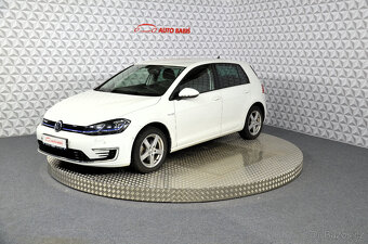 Golf elektro 100kw rok 2019 24tkm ČR 1. majitel - 2